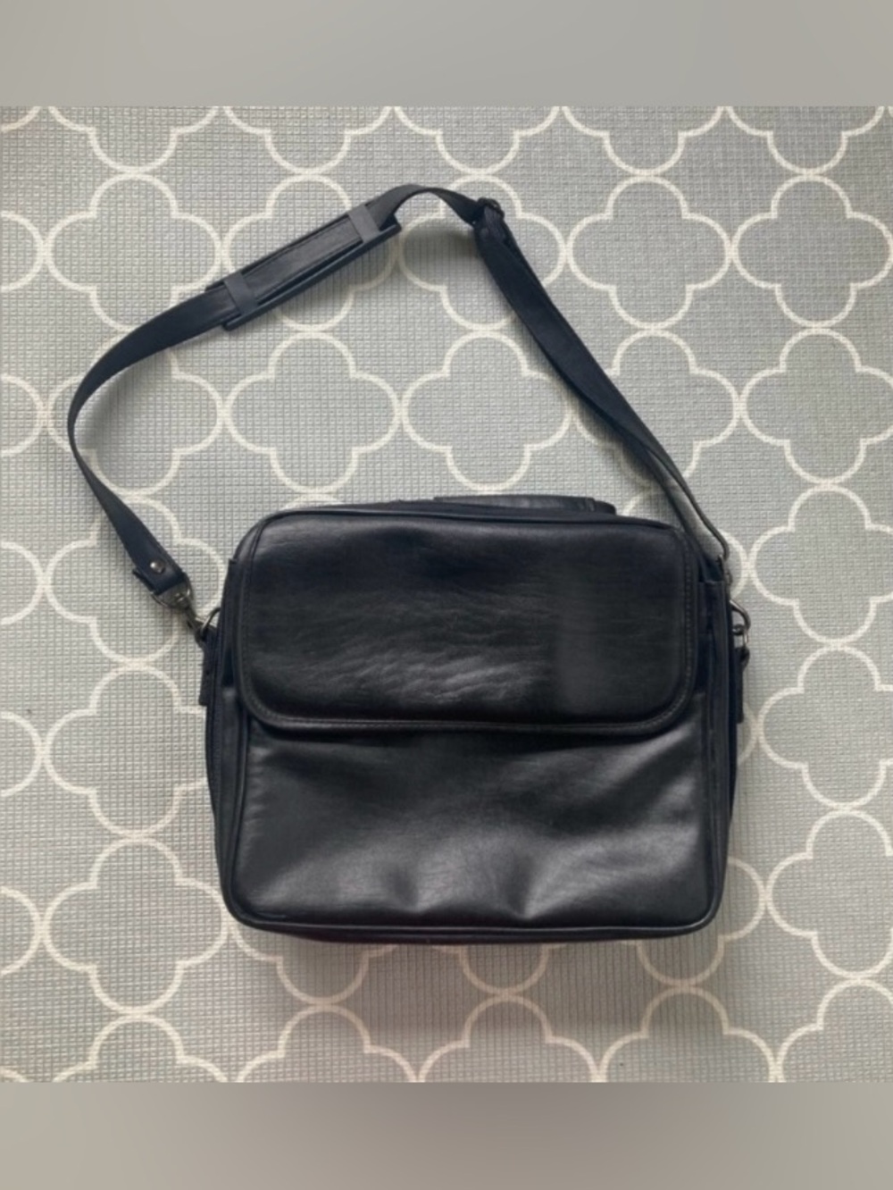 Men's Black Leather Messenger Bag Briefcase with Adjustable Strap